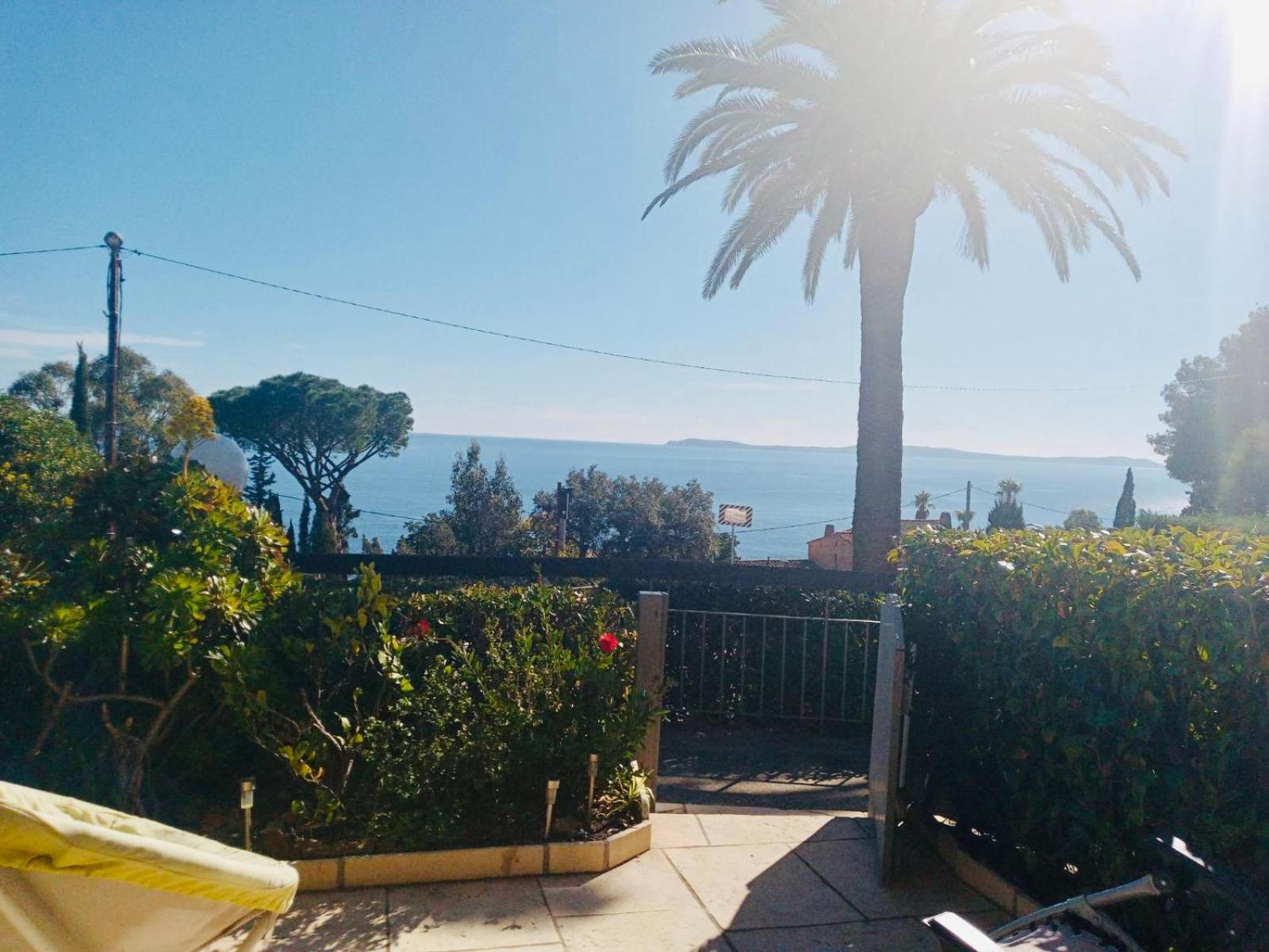 Residence Le Paradou Le Le Rayol-Canadel-sur-Mer Esterno foto