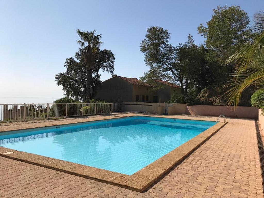 Residence Le Paradou Le Le Rayol-Canadel-sur-Mer Esterno foto